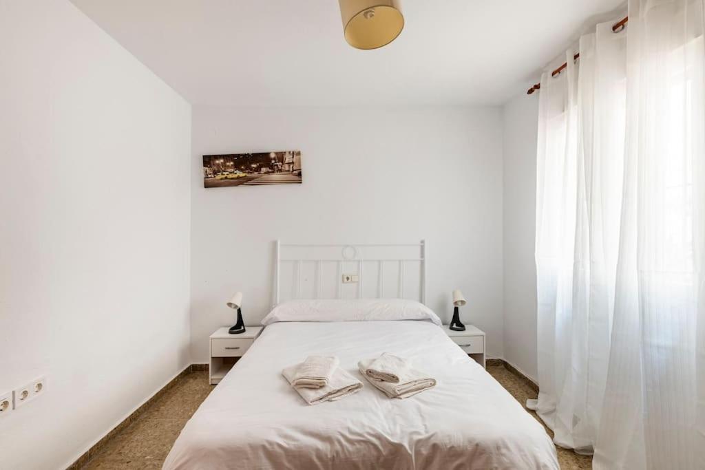 Amplio Piso Disfrutar Del Centro De Con Parking Gratuito * Malaga